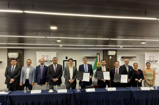 CANACAR, Quálitas e Innovazione presentan programa para reducir riesgos en el autotransporte